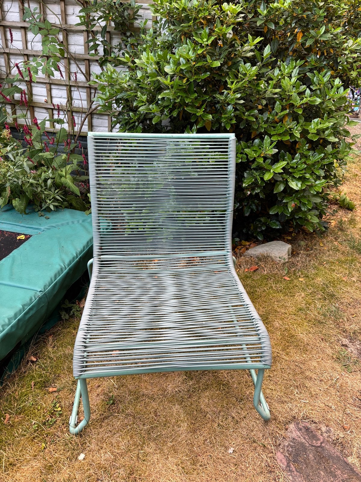 Tuinstoel met metalen frame en kunststof draden, Ophalen, Gebruikt, Metaal