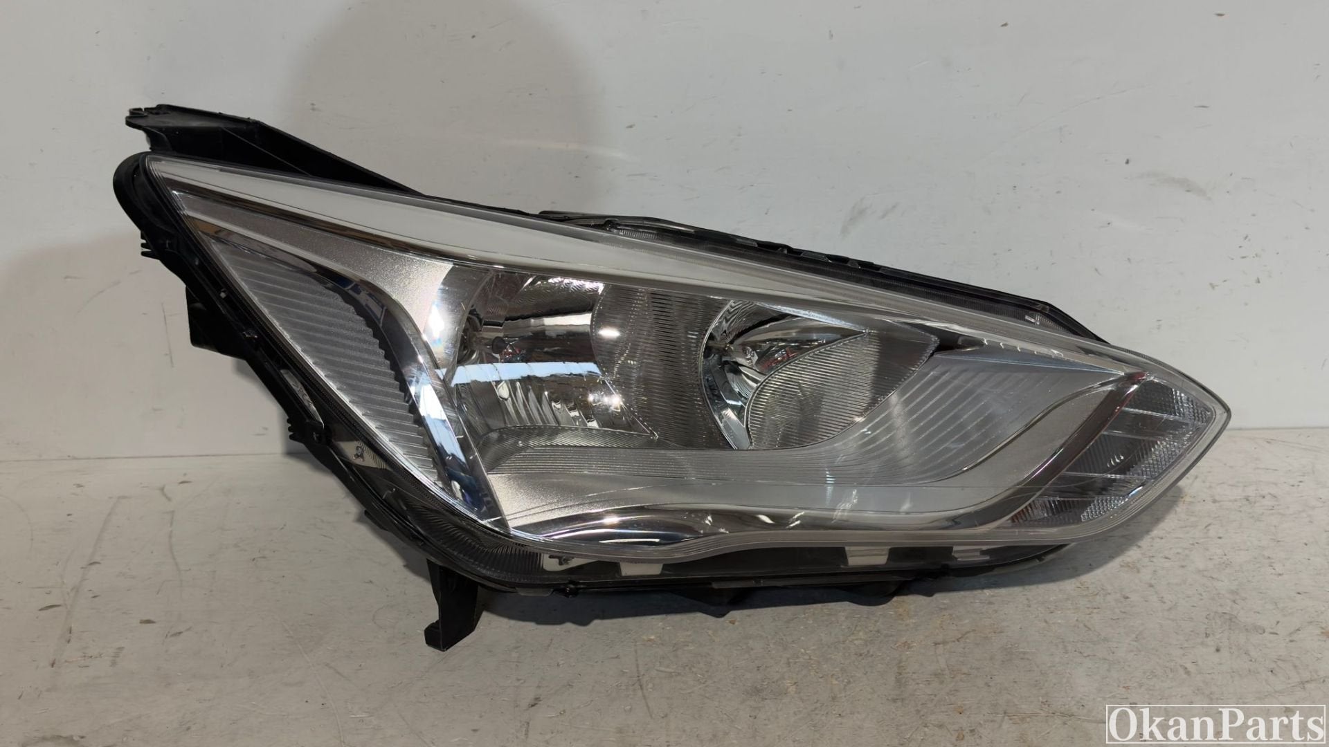 Ford C-Max II Facelift rechter koplamp rechts F1CB-13W029-AC, Auto-onderdelen, Verlichting, Info@fabrikant.eu, Fabrikantstraat 1
1000 AA  Amsterdam, NL