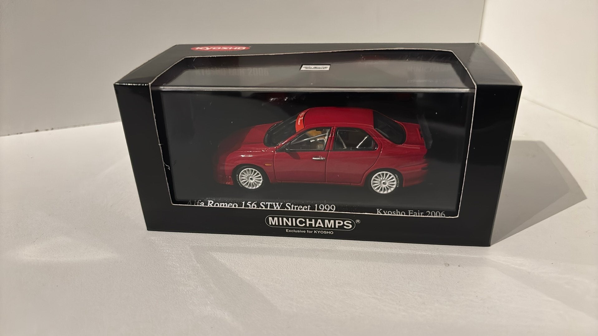 alfa reomeo 156 stw street 1999 minichamps 1.43, Auto, Ophalen of Verzenden, MiniChamps, A