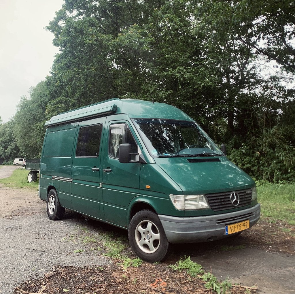 Camperbus Mercedes Benz sprinter 212TD, Buscamper of Camperbus, Mercedes-Benz, Reservewiel, Particulier