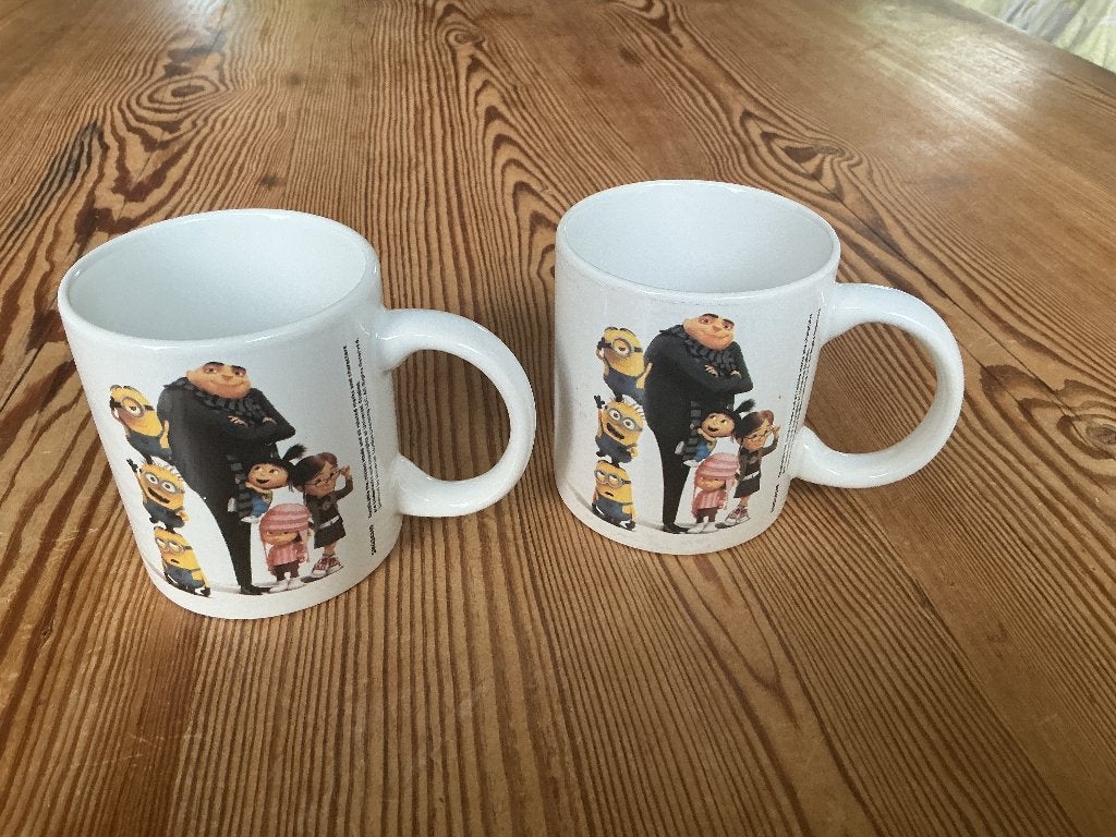 Minions bekers - Universal Studios, Zo goed als nieuw, Overige stijlen, Aardewerk, Mok