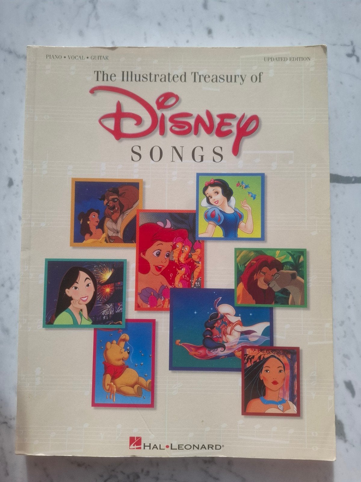 The Illustrated Treasury of Disney Songs - Bladmuziek, Gebruikt, Filmmuziek en Soundtracks, Gitaar, Ophalen of Verzenden