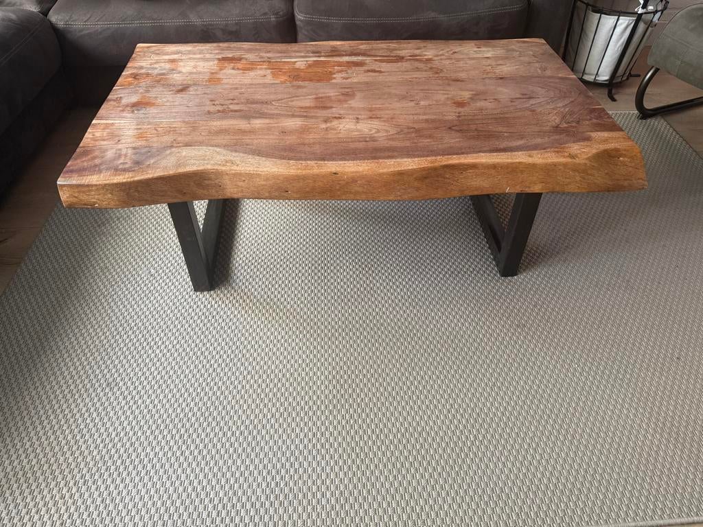 Robuuste acaciahouten salontafel - 118,5x72x45cm, Ophalen, 100 tot 150 cm, 50 tot 100 cm, Zo goed als nieuw