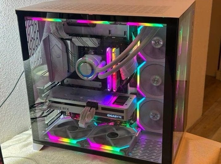Krachtige Witte Gaming PC | Ryzen 7 5700 | RTX 3060 | Comple, Ophalen, Zo goed als nieuw, Gaming, SSD