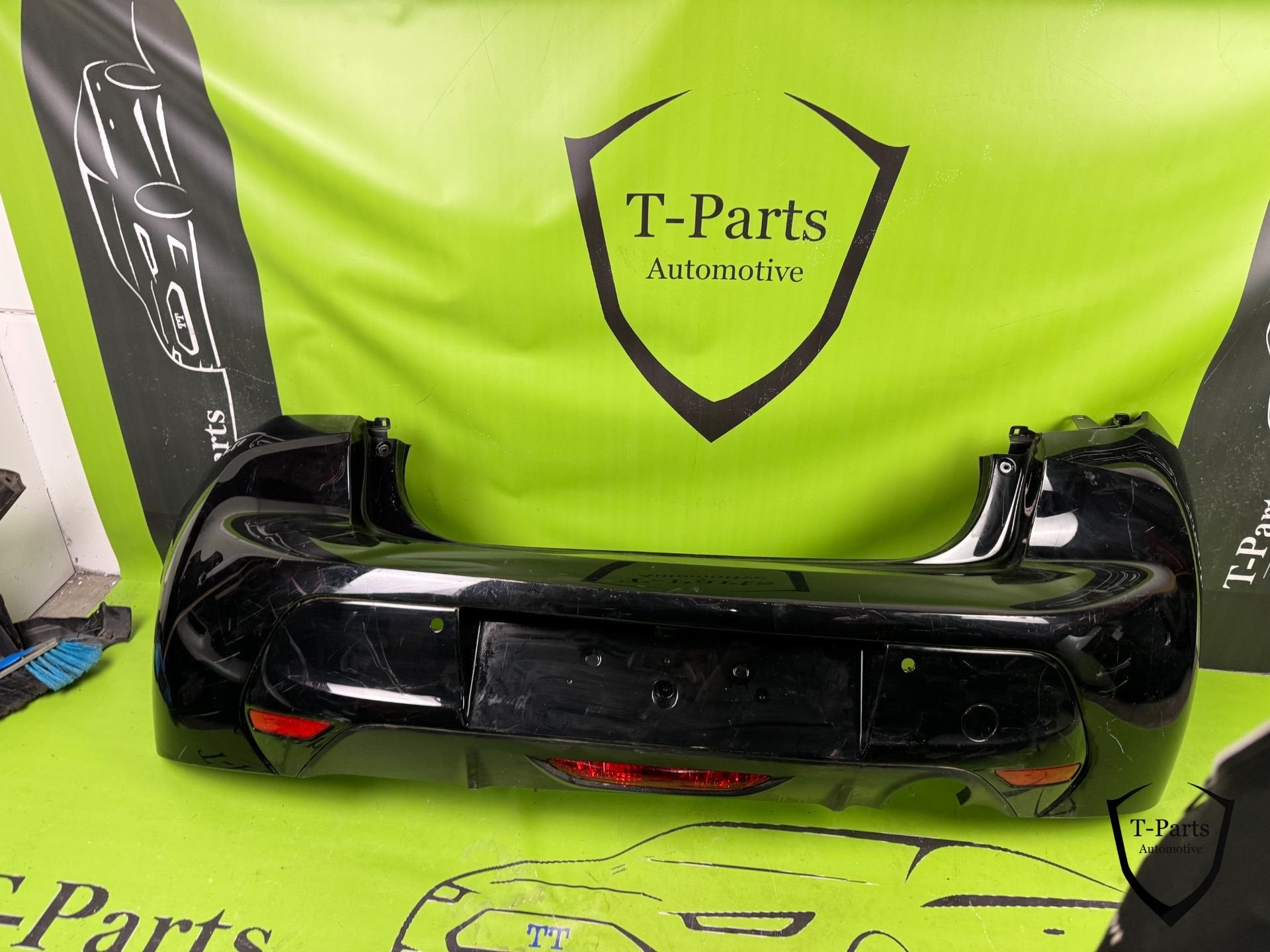 peugeot 208 achterbumper 4x PDC bumper 2019+, Info@fabrikant.eu, Ophalen of Verzenden, Bumper, Fabrikant BV