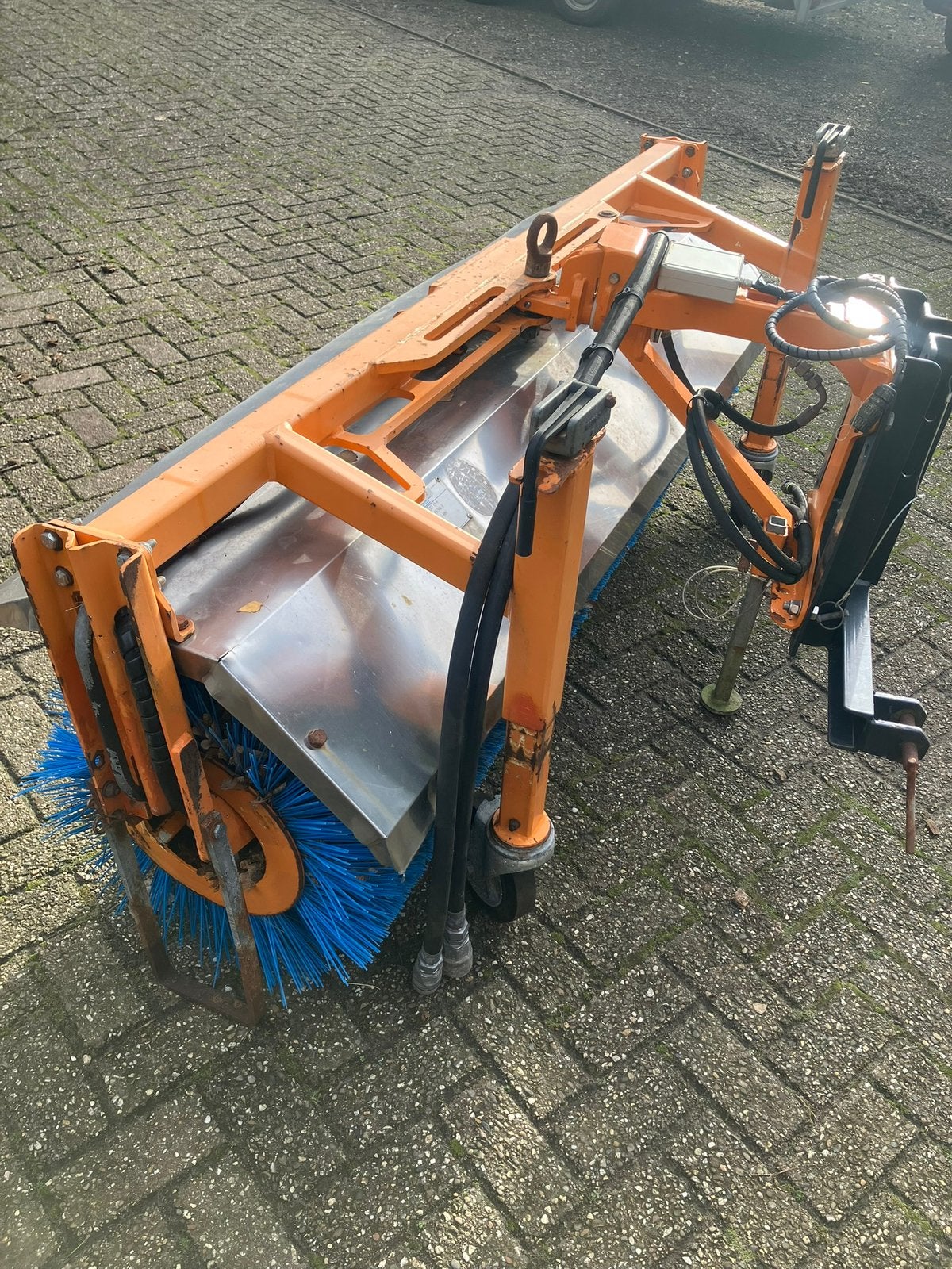 Professionele rolbezem veegmachine schmidt ( giant weideman, Ophalen, Gebruikt