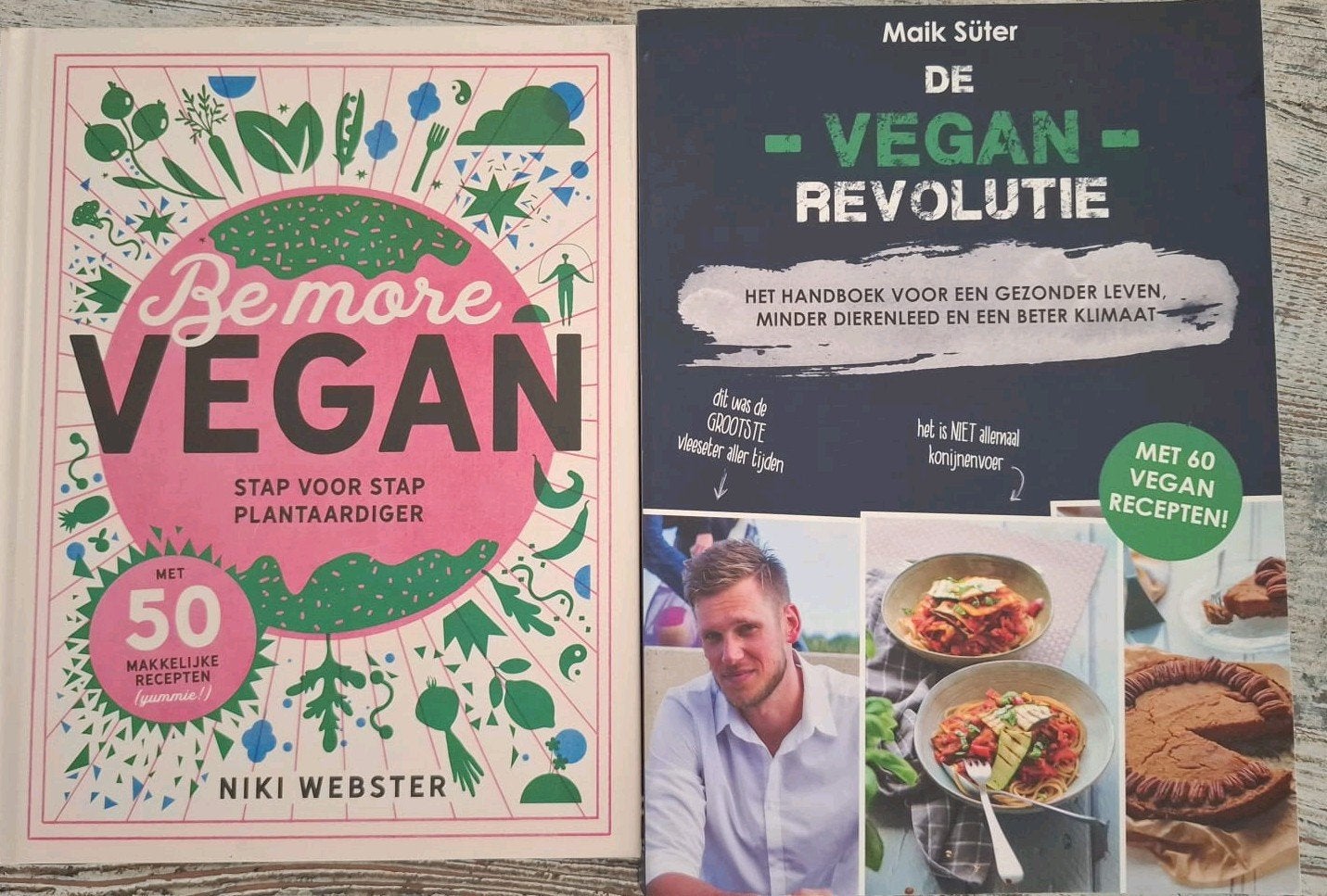 De Vegan Revolutie & Bemore Vegan - Kookboeken, Ophalen, Gezond koken, Zo goed als nieuw, Hoofdgerechten