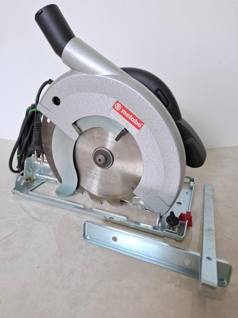 Professionele Metabo KS 66 cirkelzaagmachine, geleider 1400W, Ophalen, Cirkelzaag, Zo goed als nieuw, 30 tot 70 mm