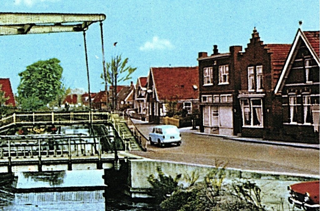805640	Zd Scharwoude	NH 1976	 	Gelopen met zegel, Ophalen of Verzenden, 1960 tot 1980, Gelopen, Noord-Holland