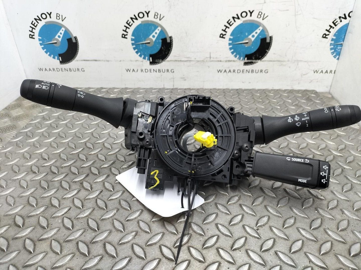 RENAULT CAPTUR Alpine KOLOM SCHAKELAAR 255670541R 2024, Ophalen of Verzenden, Gebruikt, Stiba lid