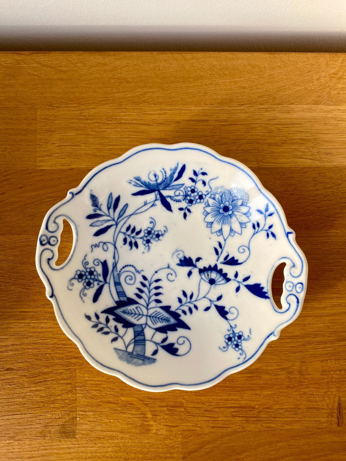 Antique Blue Onion Porcelain Plate, Verzenden