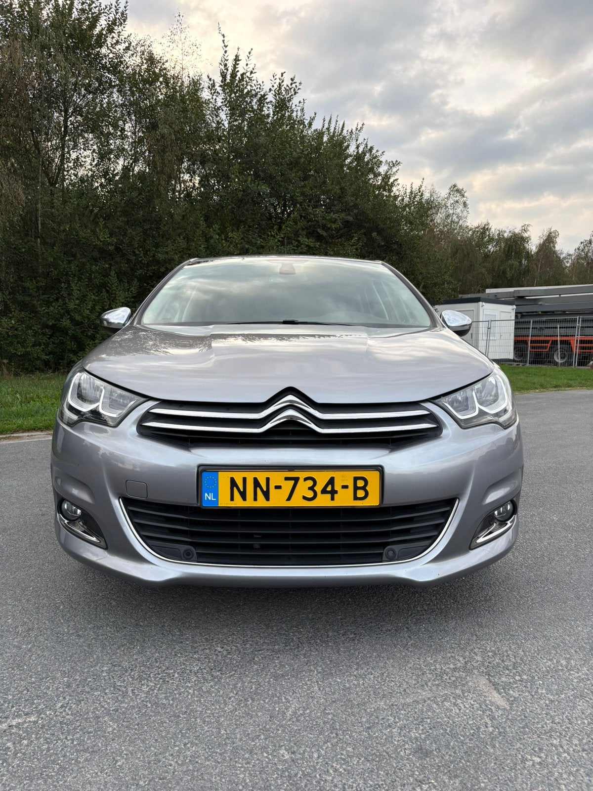 Citroën C4 1.2 E-thp 2016 Grijs 110pk, Auto's, Stof, 1199 cc, 635 kg, 1175 kg