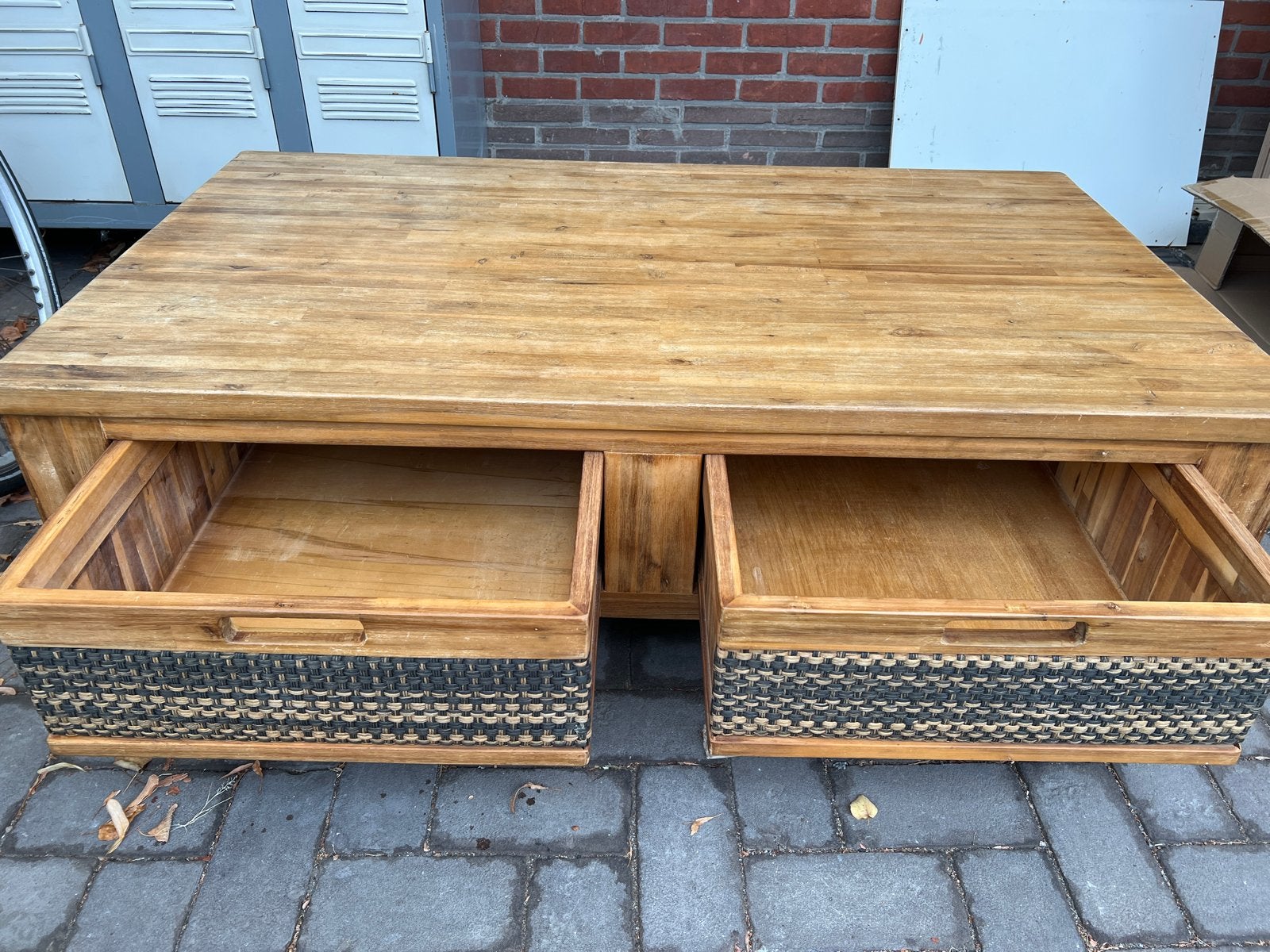 Robuuste salontafel met lades van teakhout, Ophalen, Gebruikt, 50 tot 100 cm, 100 tot 150 cm