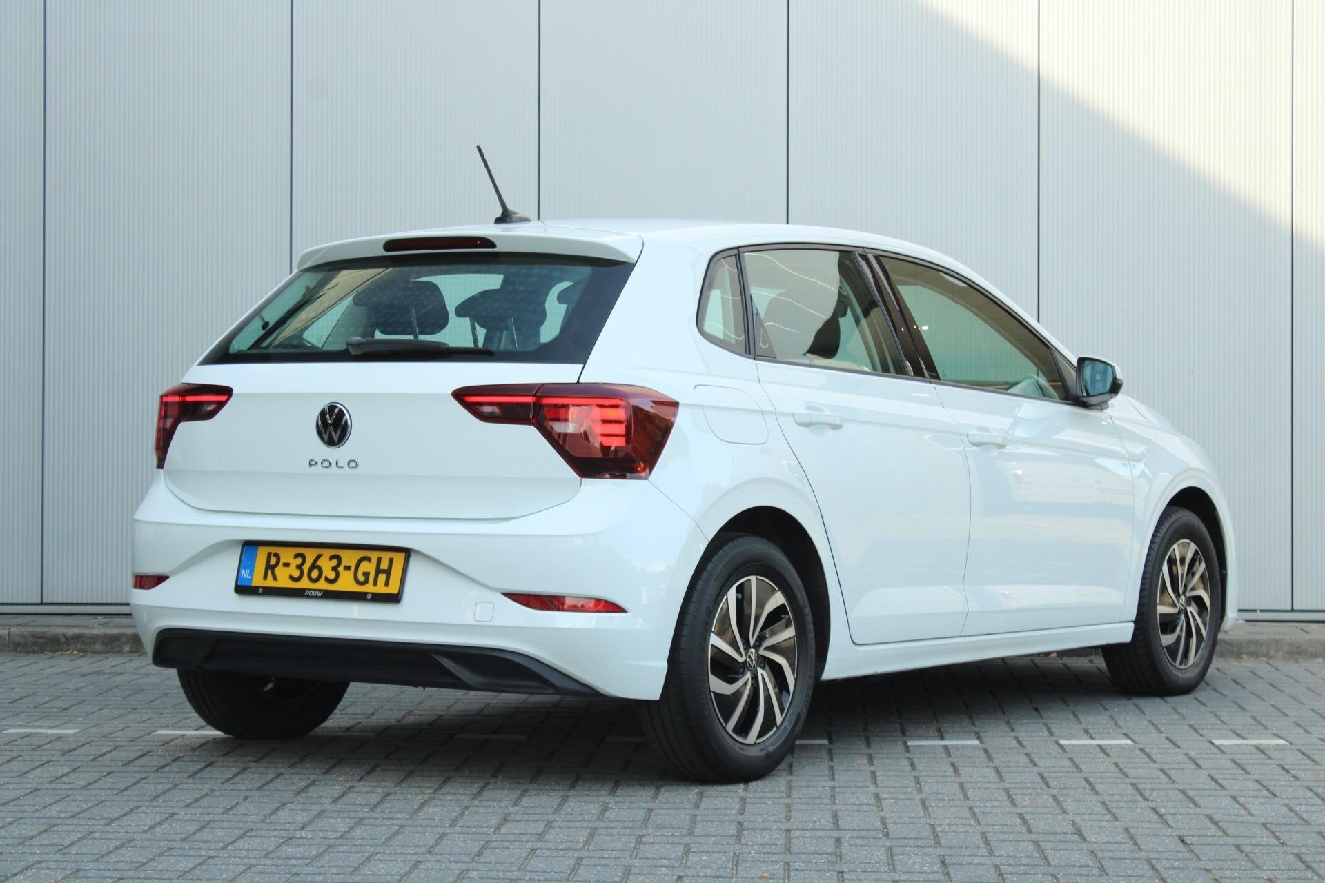 Volkswagen Polo 1.0 TSI 95pk DSG Life | CarPlay/Android Auto, Auto's, 12 maanden, Stof, Gebruikt, 95 pk