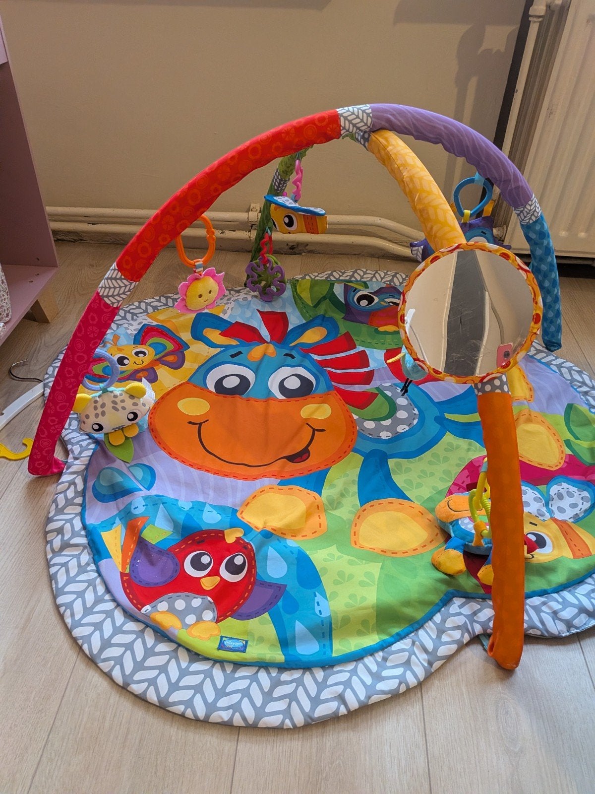 Speelkleed met bogen en speeltjes playgro, Kinderen en Baby's, Speelgoed | Babyspeelgoed, Zo goed als nieuw, Speelkleed, Ophalen