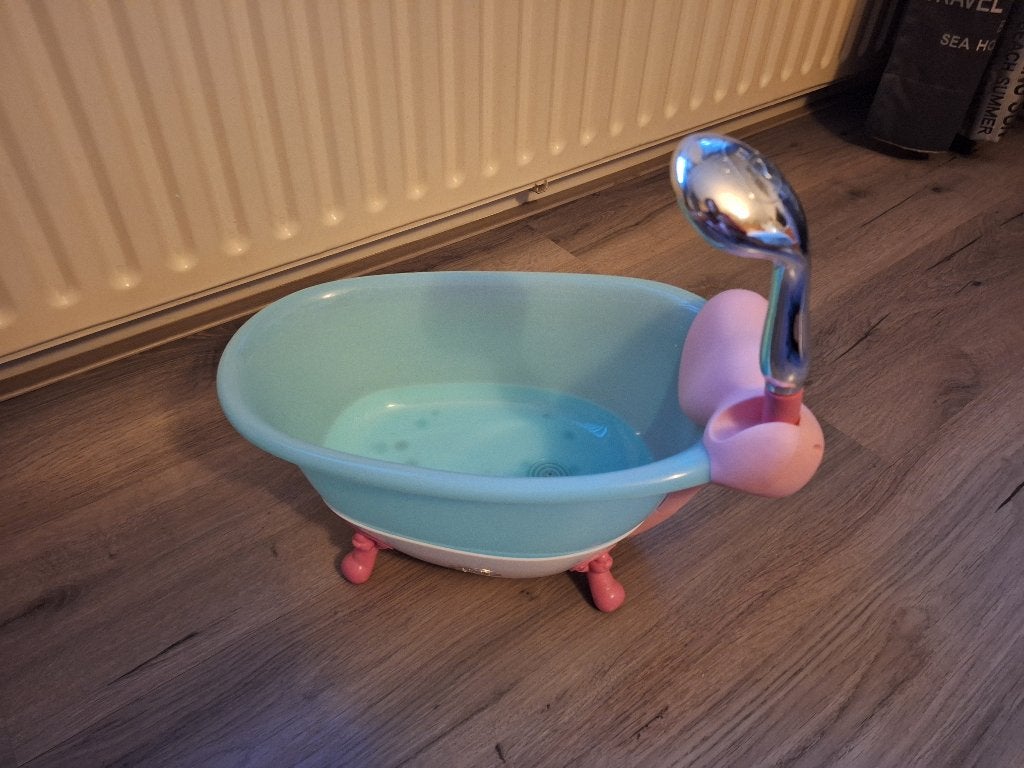 Baby born badje met geluid en licht, werkt!, Ophalen of Verzenden, Zo goed als nieuw, Babypop