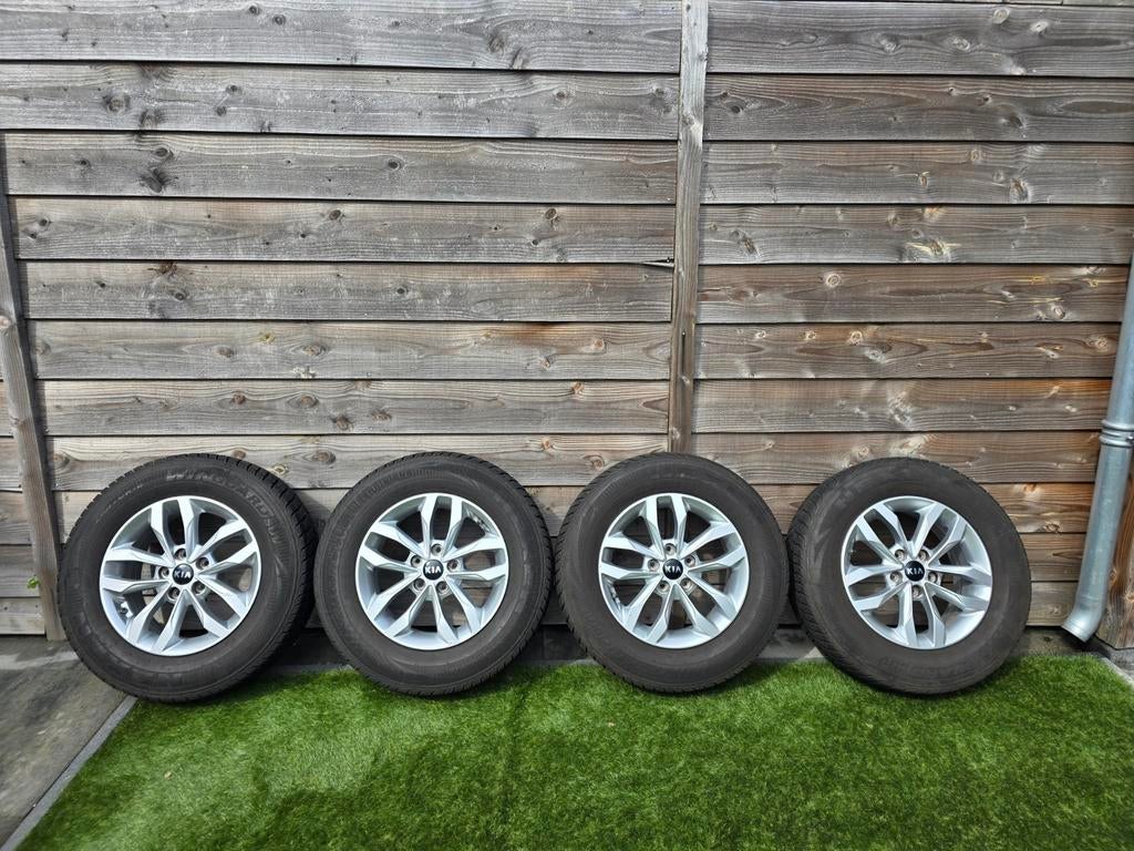 Kia Sportage velgen 16 inch + 215/70R16 banden (gebruikte se, Auto-onderdelen, Banden en Velgen, Ophalen, 215 mm, 16 inch, Winterbanden