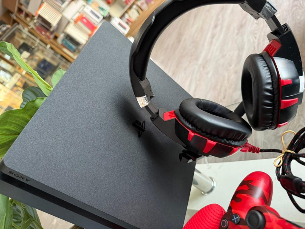 PlayStation 4 Slim, Ophalen of Verzenden, Zo goed als nieuw, 6431ht, Phone Doctor M&S