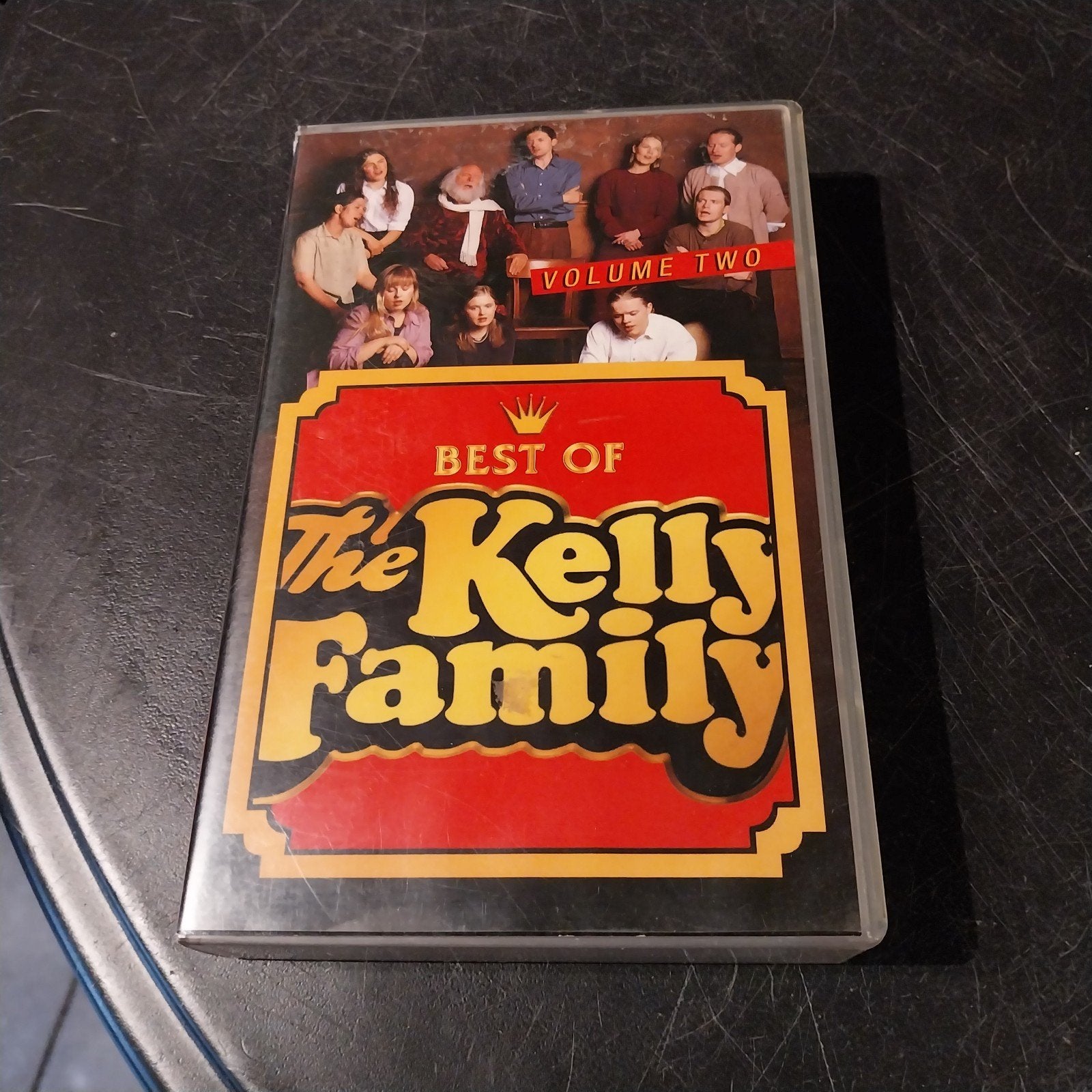 The Kelly Family - Best Of Volume Two VHS, Cd's en Dvd's, VHS | Film, Muziek, Alle leeftijden, Ophalen of Verzenden, VHS