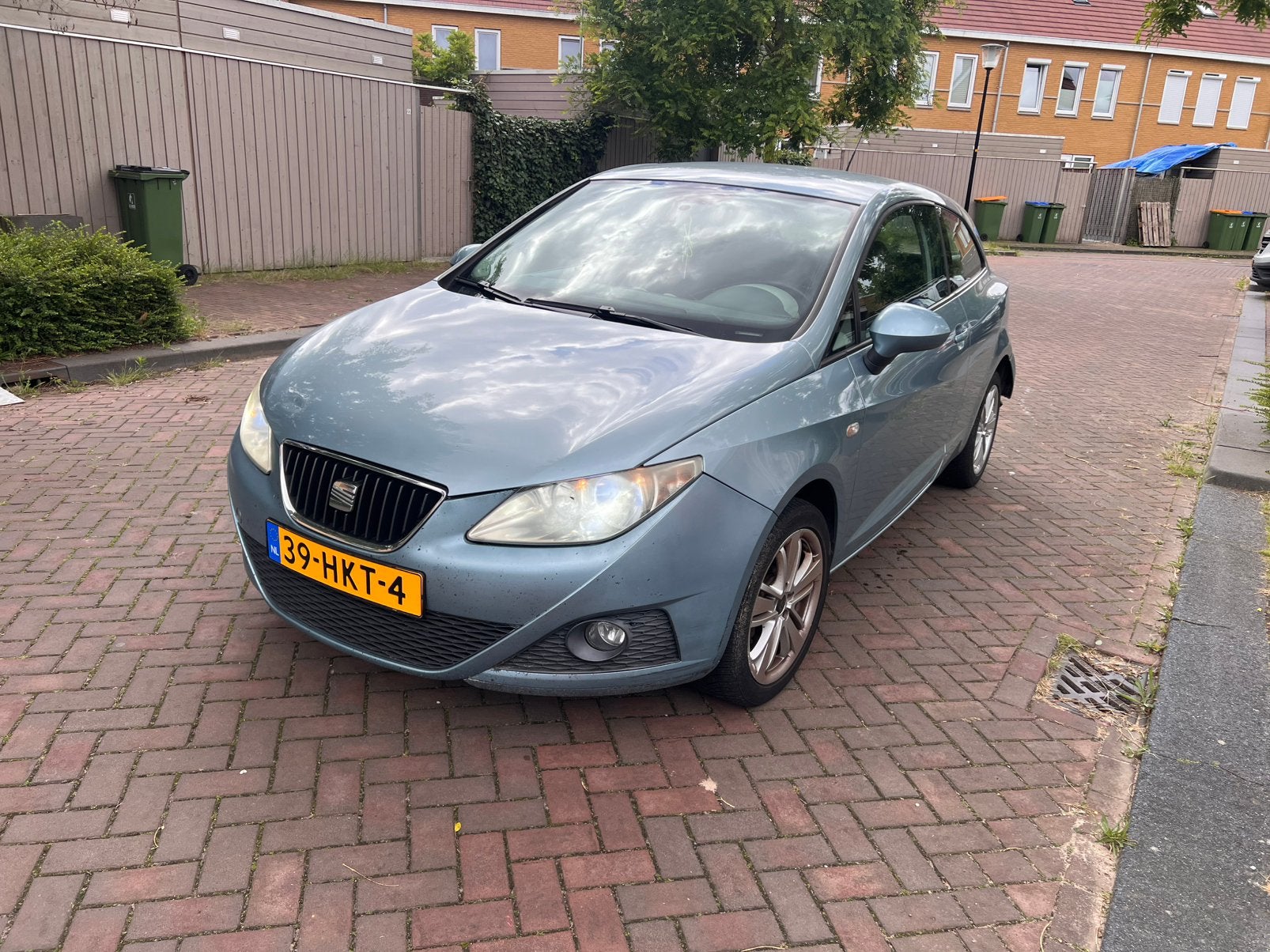 Seat Ibiza 1.4 63KW 3DRS 2009 Blauw * Schade*, Auto's, Seat, Voorwielaandrijving, Euro 5, Stof, 40 €/maand