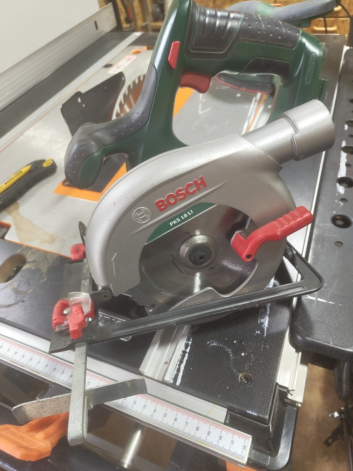 Bosch PKS 18 LI Accu Cirkelzaag - Zonder Accu, Doe-het-zelf en Verbouw, Gereedschap | Zaagmachines, Gebruikt, Cirkelzaag, Ophalen of Verzenden