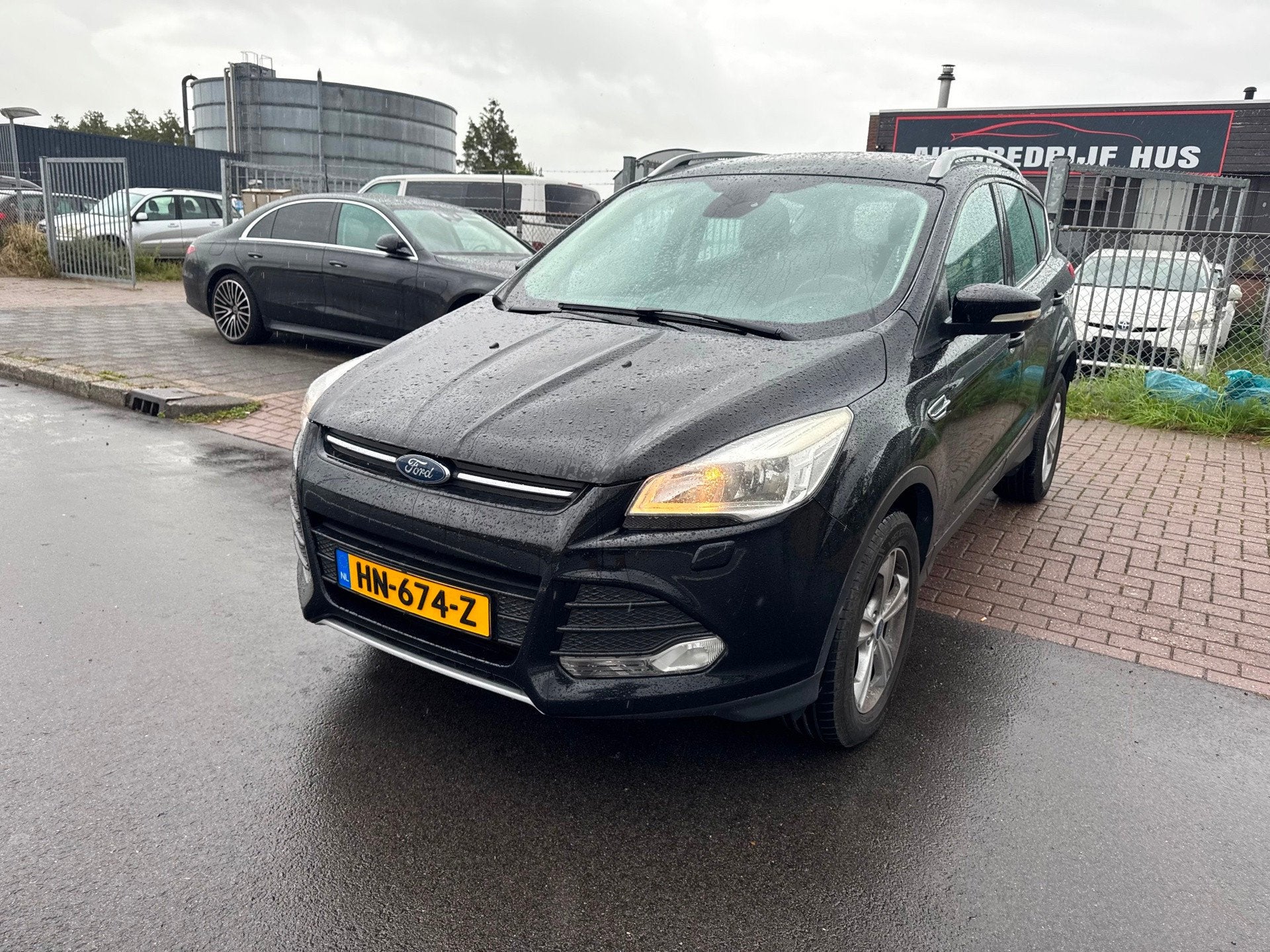 Ford Kuga 1.5 Trend NAVI/CLIMA NEW MODEL EURO 6, Auto's, Euro 6, 4 cilinders, Zwart, Origineel Nederlands