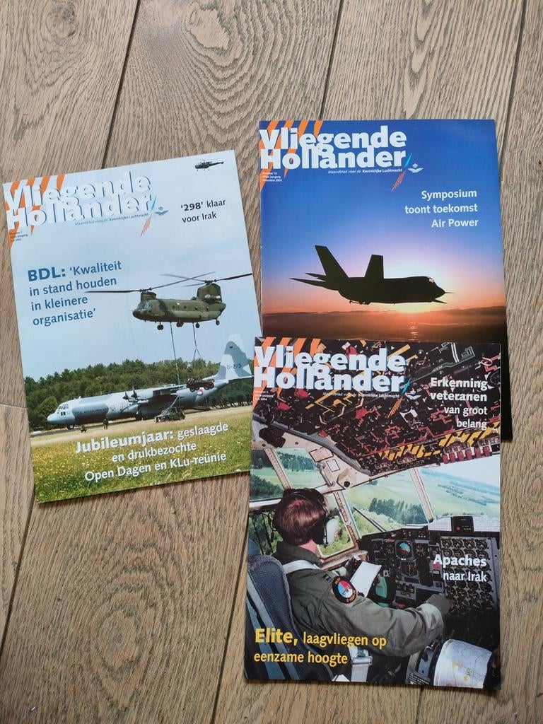 De Vliegende Hollander tijdschriften, Boeken, Oorlog en Militair, Ophalen of Verzenden, 1945 tot heden, Gelezen
