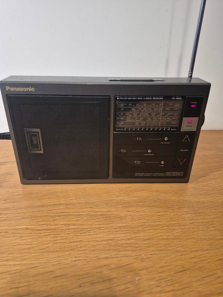 Panasonic transistor radio, Ophalen
