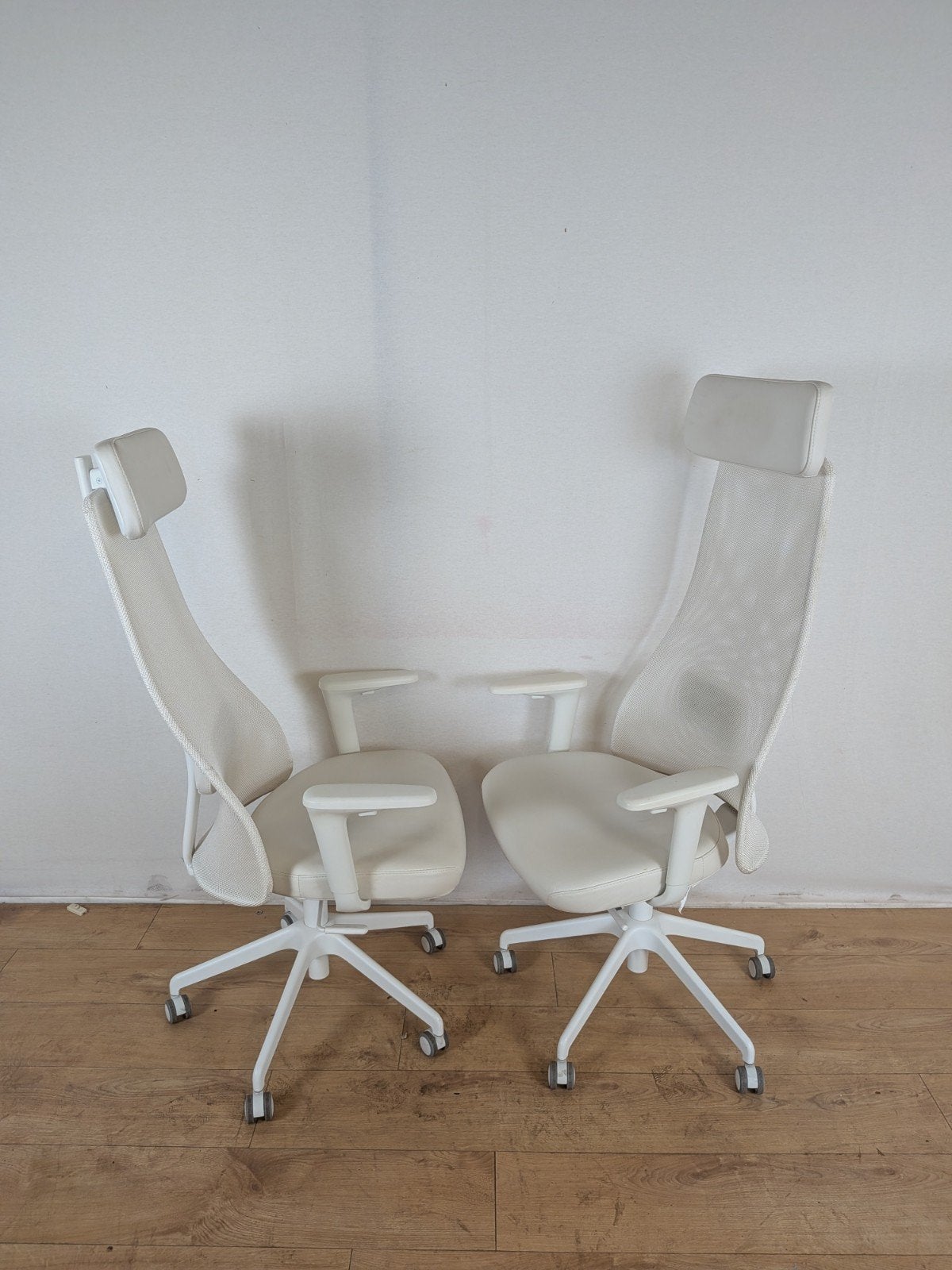 IKEA 2x ikea JÄRVFJÄLLET Ergonomische Bureaustoelen – Wit, Huis en Inrichting, Contact.nl@ikea.com, Kunststof, IKEA Nederland B.V., Olof Palmestraat 10, 2616 LR Delft