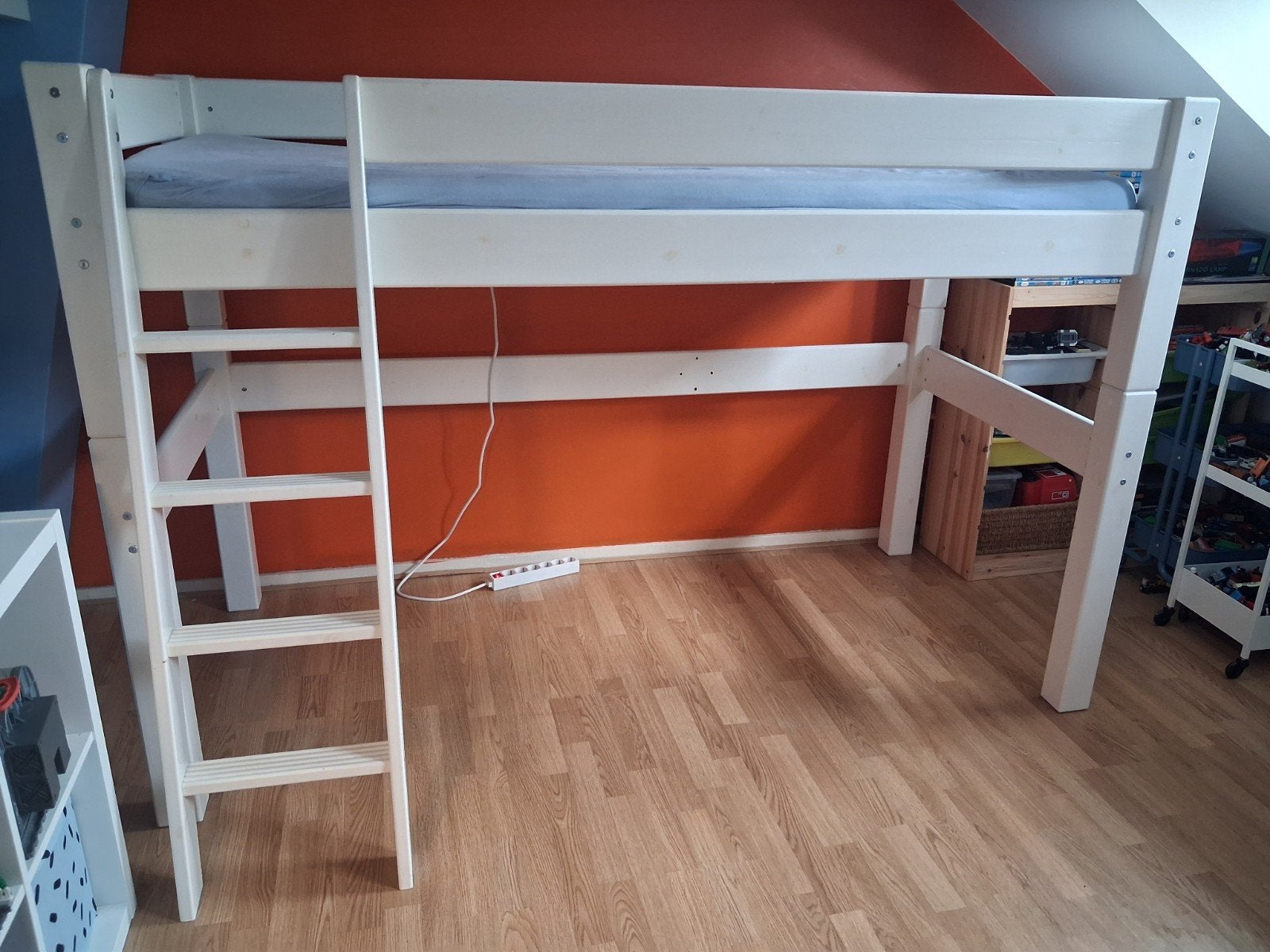 Witte hoogslaper bed met lattenbodem en matras, Ophalen, Gebruikt, 70 tot 85 cm, 180 cm of meer