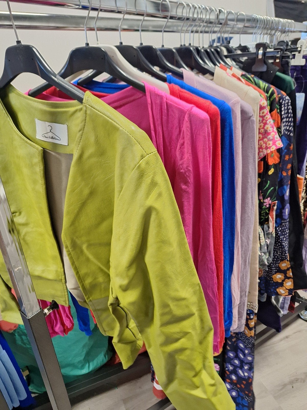 Partij kleding, 45 stuks in diverse maten, Ophalen of Verzenden