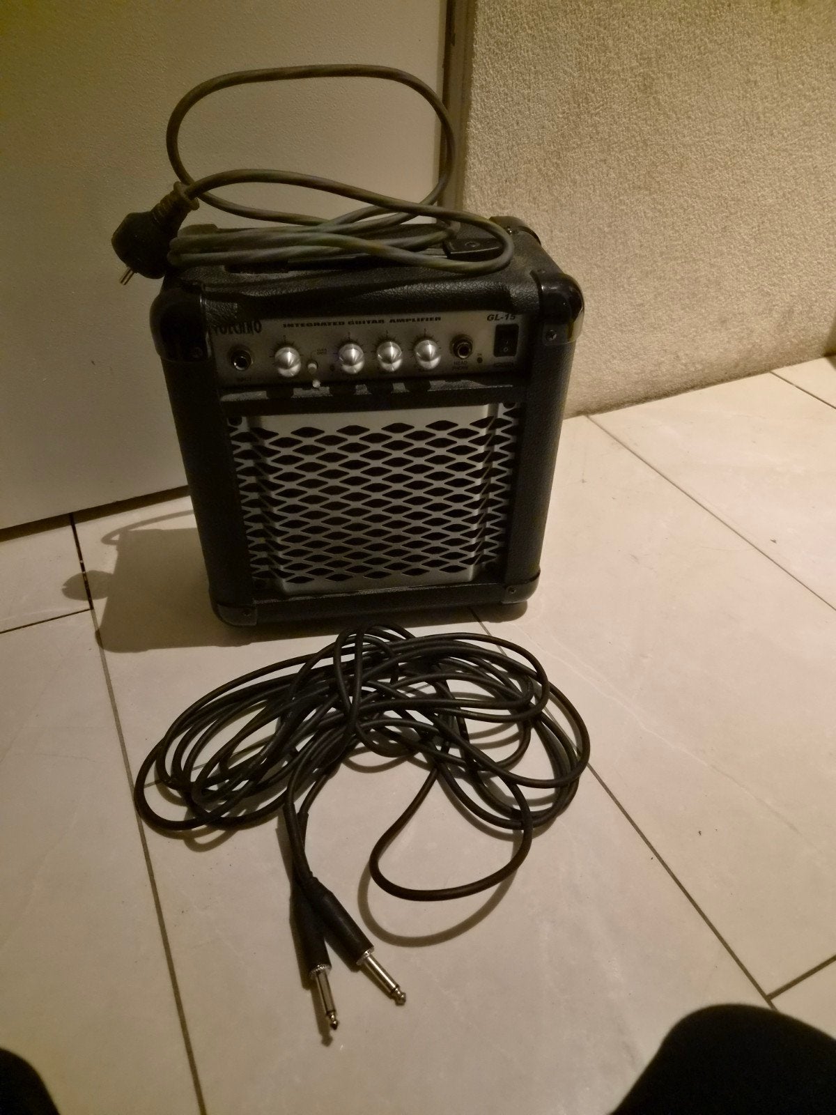 Volcano GL-15 Gitaarversterker - Compact en Krachtig, Ophalen, Zo goed als nieuw, Gitaar, Minder dan 50 watt