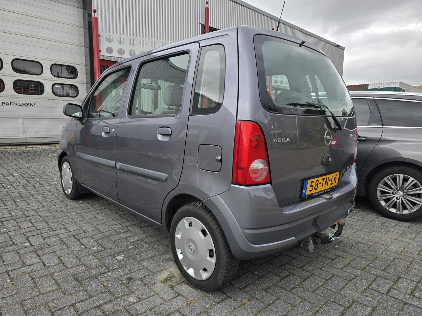 Opel Agila 1.2-16V Temptation Airco/Trekhaak/Bluetooth, Auto's, Stof, 4 cilinders, 1229 cc, Origineel Nederlands