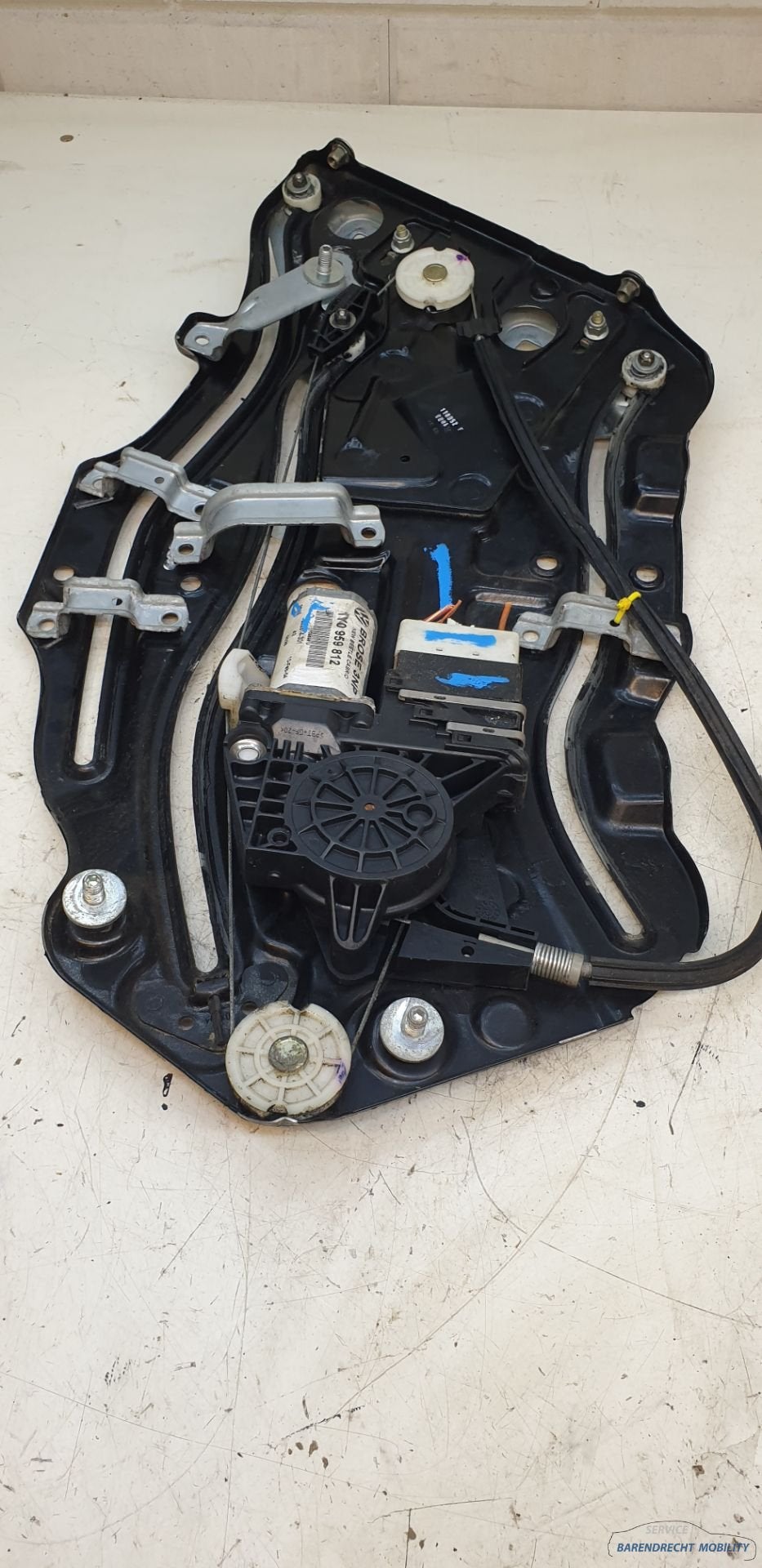 Raammechanisme rechts achter RA Beetle cabrio Volkswagen 1Y0, Auto-onderdelen, Gebruikt, Volkswagen, Volkswagen AG, Berliner Ring 2
38440  Wolfsburg, DE