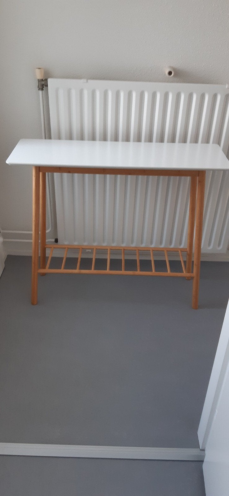 Sidetable VANDSTED jysk, Ophalen, 50 tot 100 cm, Nieuw, 25 tot 50 cm