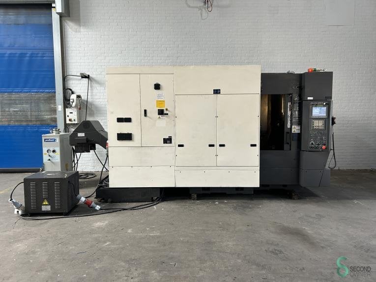 Freesmachines universeel Hwacheon VESTA-610D 2013
