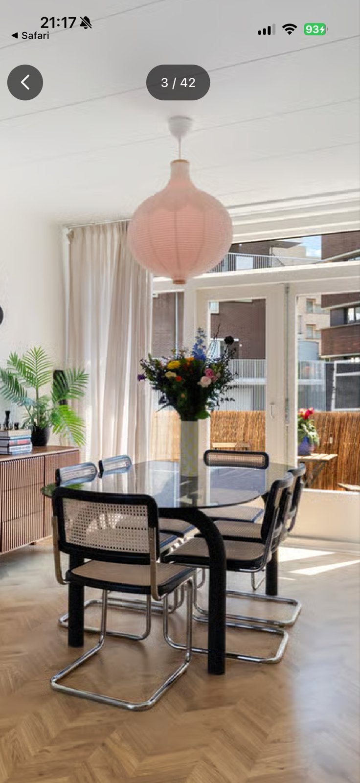 Glazen eettafel La Redoute - Rookglas met stalen poten, Huis en Inrichting, Ophalen, Gebruikt, 100 tot 150 cm, 200 cm of meer