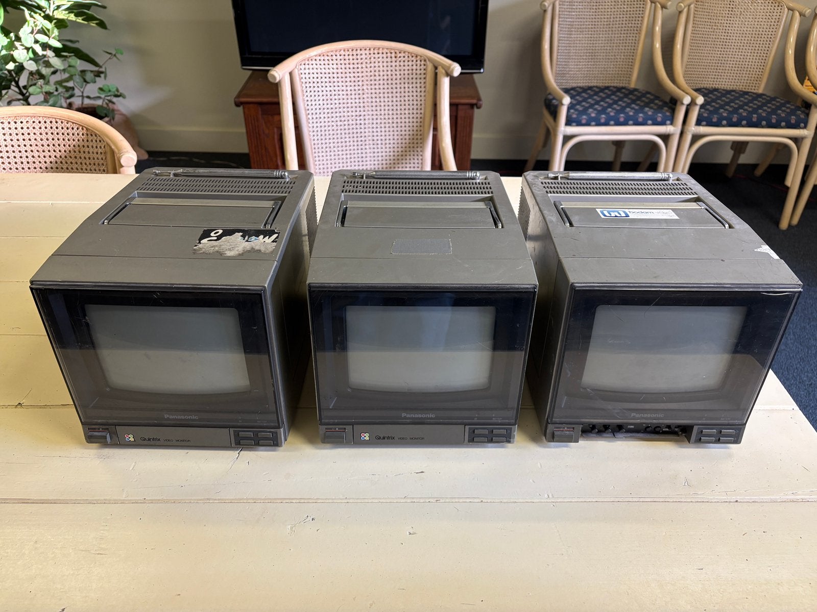3x Panasonic TC-801EU Quintrix CRT Monitor / TV 8 inch, Ophalen, Gebruikt, Minder dan 40 cm, Panasonic
