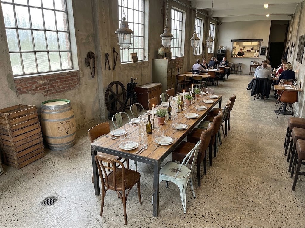 Unieke Grote Industriele/Vintage Tafel/Stamtafel 320 cm lang, Gebruikt, 200 cm of meer, 50 tot 100 cm, Vijf personen of meer
