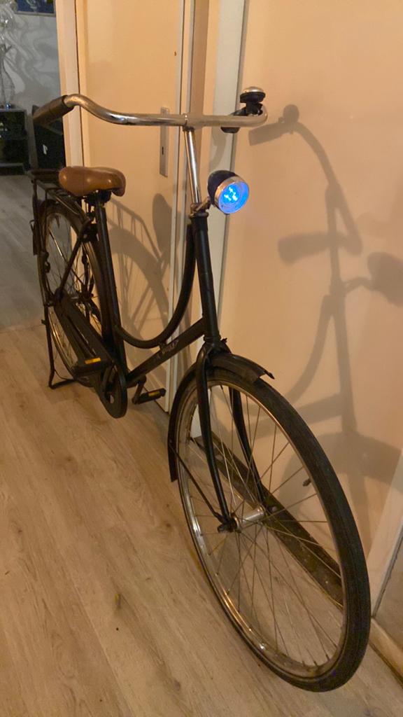 Zwarte Omafiets 28 inch inzgst !!!, 53 tot 56 cm, Ophalen, Zo goed als nieuw, Terugtraprem