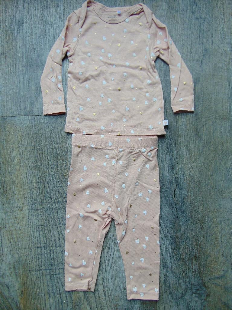 Prénatal baby pyjama Hartjes roze maat 68 (set 1), Kinderen en Baby's, Nacht- of Onderkleding, Meisje, Ophalen of Verzenden, Zo goed als nieuw