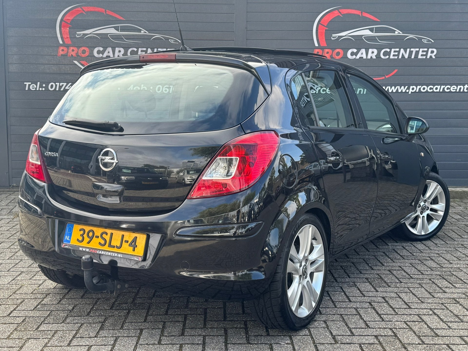 Opel Corsa 1.4-16V Cosmo CRUISE|AIRCO|PANO|EL.RAMEN|LMV|APK|, Voorwielaandrijving, Euro 5, Gebruikt, 4 cilinders
