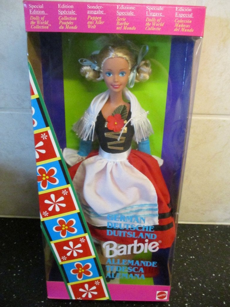 1994 BARBIE DOLLS of the WORLD GERMAN NIEUW, Verzamelen, Poppen, Verzenden, Nieuw, Fashion Doll