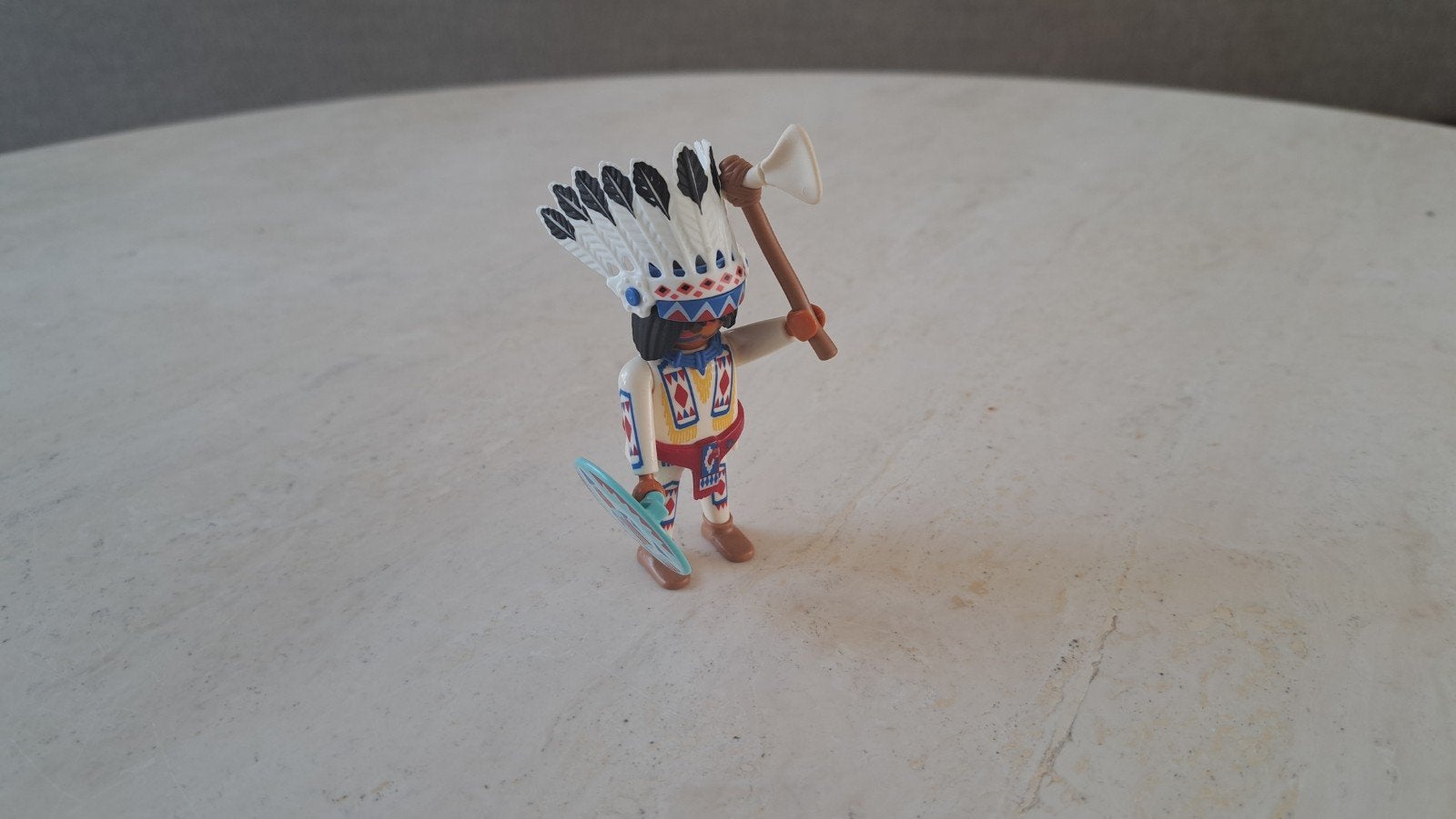 Playmobil Indiaan met bijl en schild, Losse onderdelen, Ophalen of Verzenden, Zo goed als nieuw, Figuren