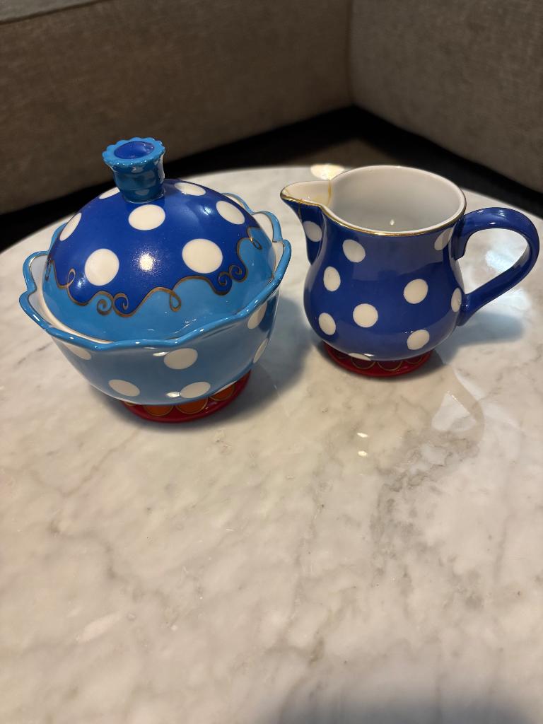Melk en suiker setje DE Oilily, Huis en Inrichting, Keuken | Servies, Ophalen, Gebruikt, Overige typen, Overige stijlen