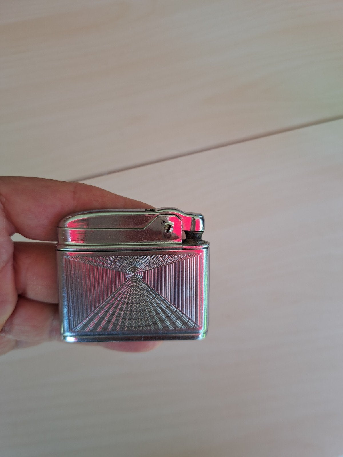 Vintage Mosda Streamline 500 aansteker - Made in England, Ophalen of Verzenden, Gebruikt, Aansteker