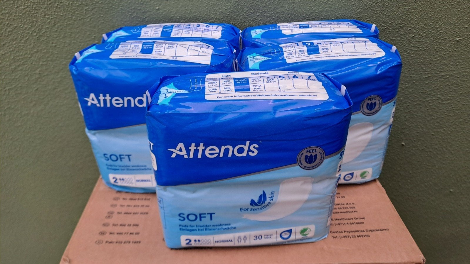 17 verpakkingen Attends soft 2 inleggers, Diversen, Onbekend, Nieuw, Ophalen of Verzenden, Onbekend