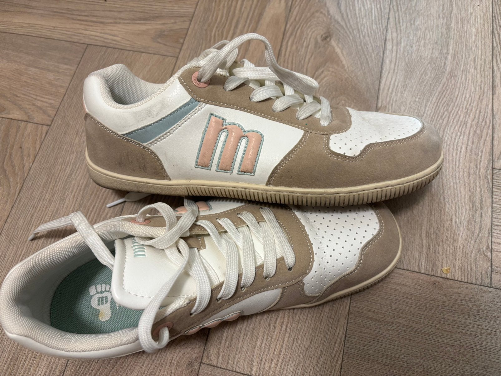 barefoot sneakers, Ophalen of Verzenden, Zo goed als nieuw, Sneakers of Gympen