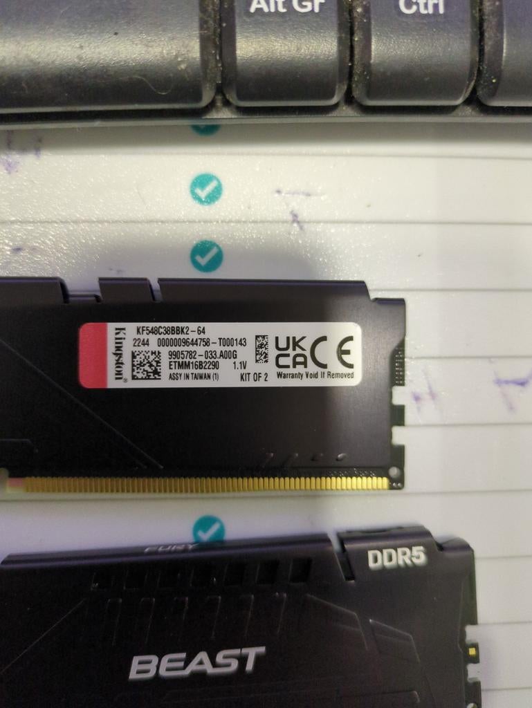 Kingston Fury Beast DDR5 RAM 64GB (2x32GB) 4800MHz, Computers en Software, RAM geheugen, Nieuw, Desktop, 64 GB, DDR5, Ophalen
