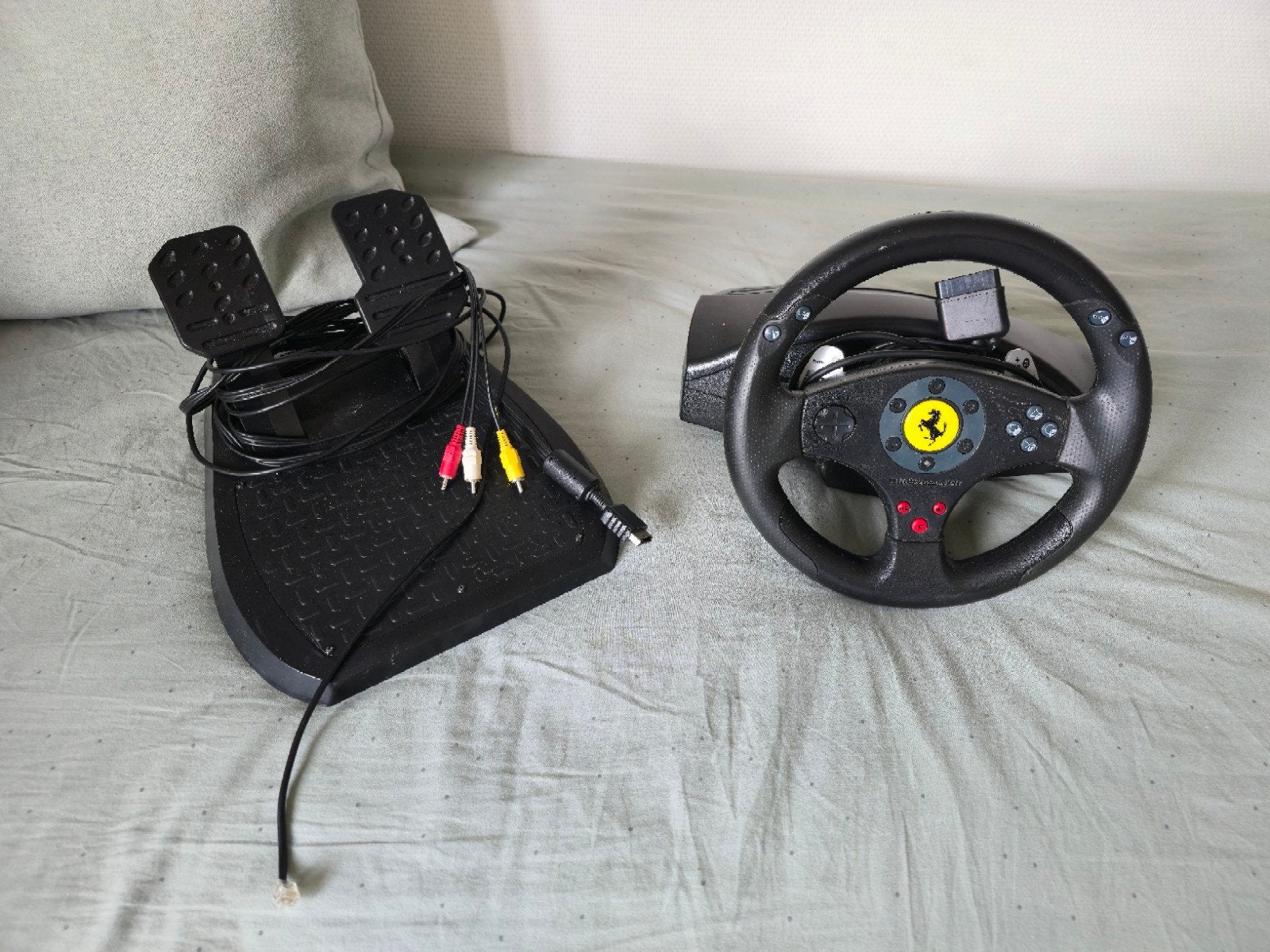Thrustmaster Ferrari Experience GT Racing Wheel, Ophalen, Stuur of Pedalen, PlayStation 3